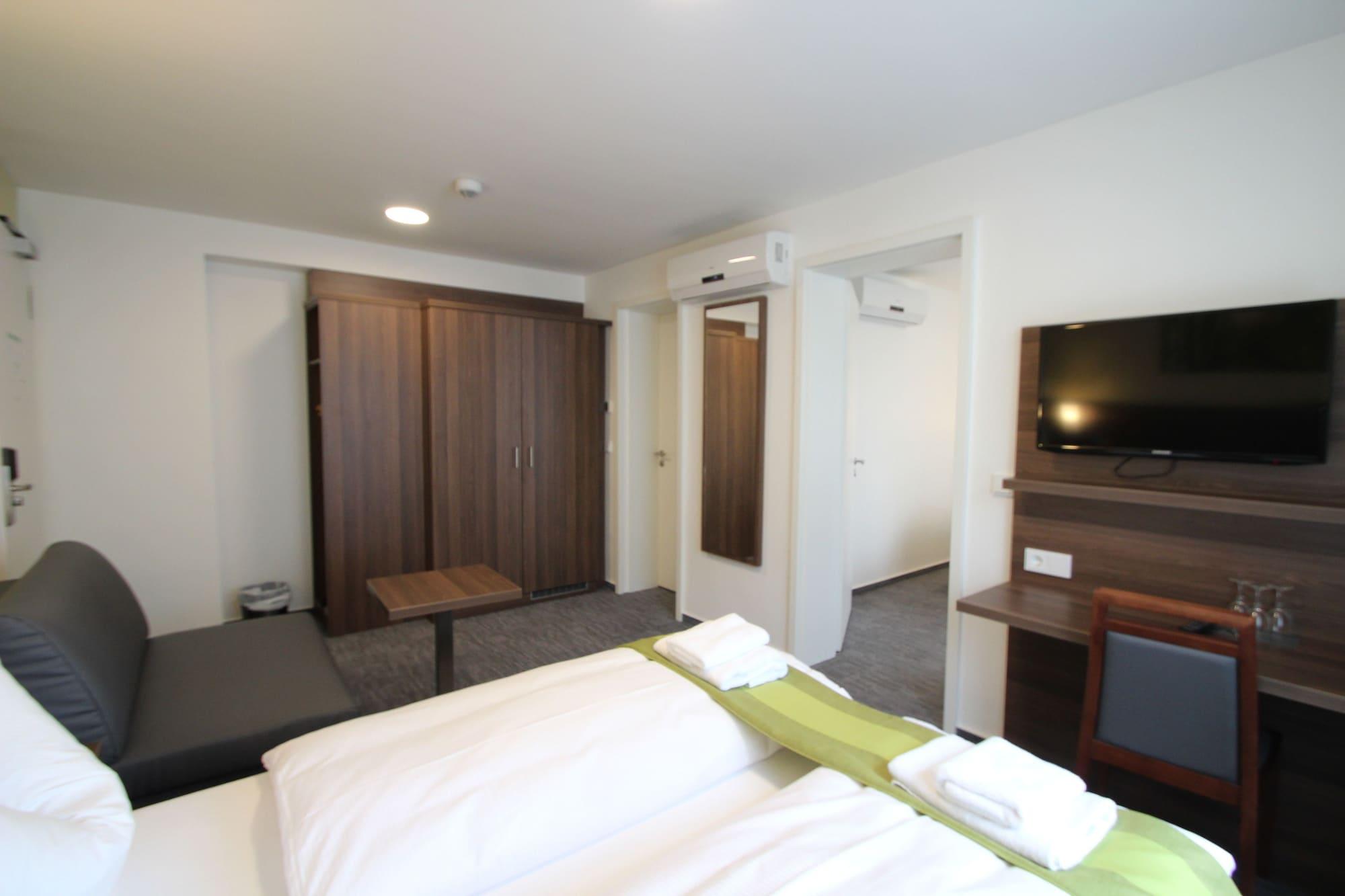 Goethe Conference Hotel By Trip Inn Франкфурт на Майн Екстериор снимка