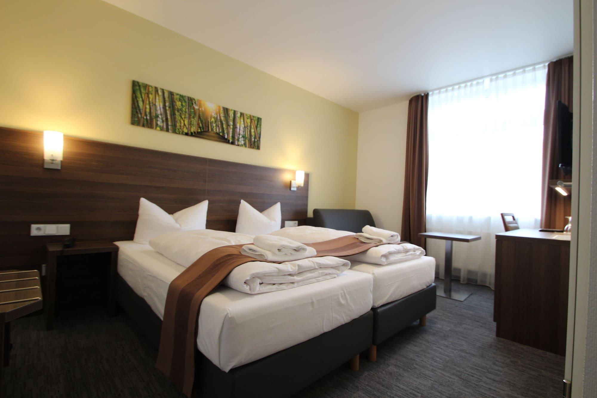 Goethe Conference Hotel By Trip Inn Франкфурт на Майн Екстериор снимка