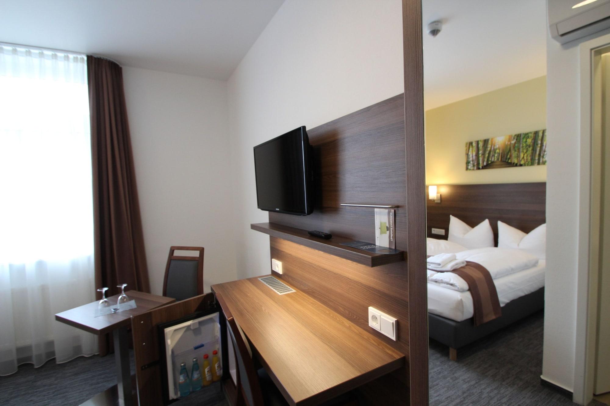Goethe Conference Hotel By Trip Inn Франкфурт на Майн Екстериор снимка