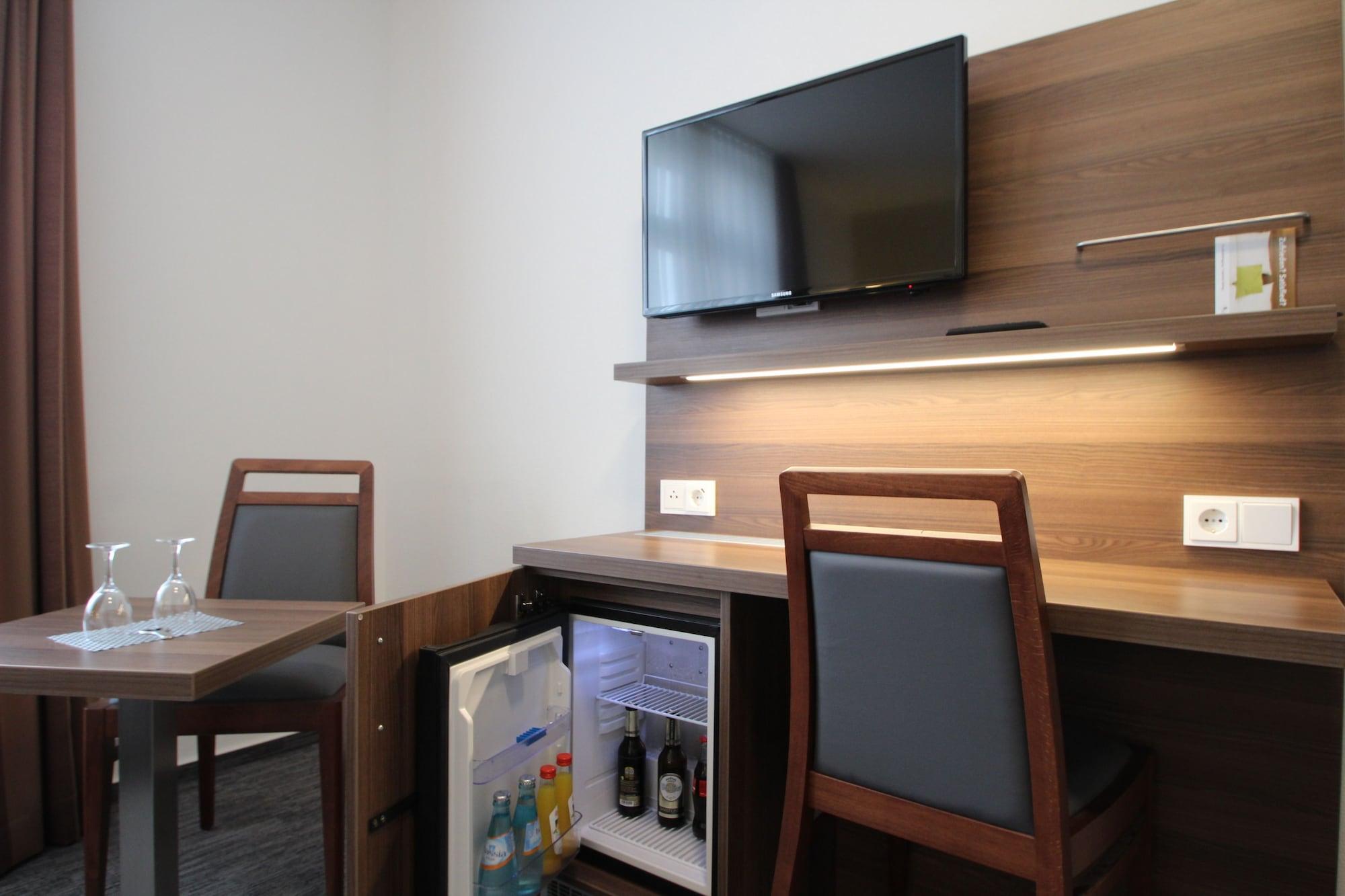 Goethe Conference Hotel By Trip Inn Франкфурт на Майн Екстериор снимка