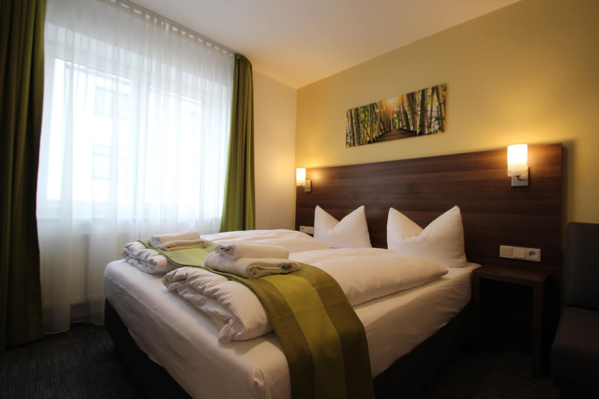 Goethe Conference Hotel By Trip Inn Франкфурт на Майн Екстериор снимка