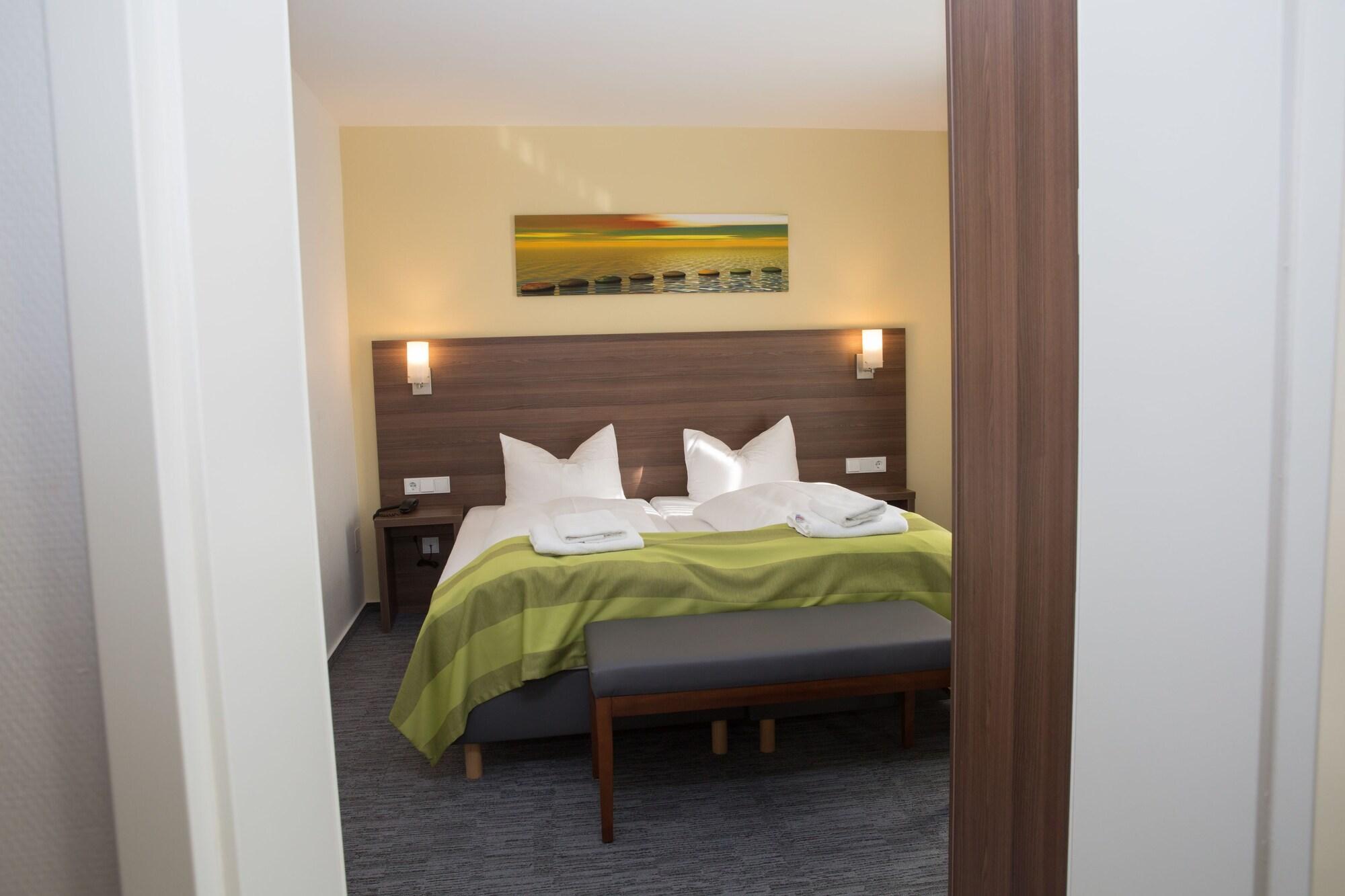Goethe Conference Hotel By Trip Inn Франкфурт на Майн Екстериор снимка