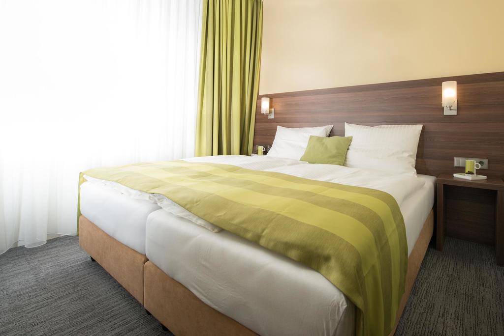 Goethe Conference Hotel By Trip Inn Франкфурт на Майн Екстериор снимка